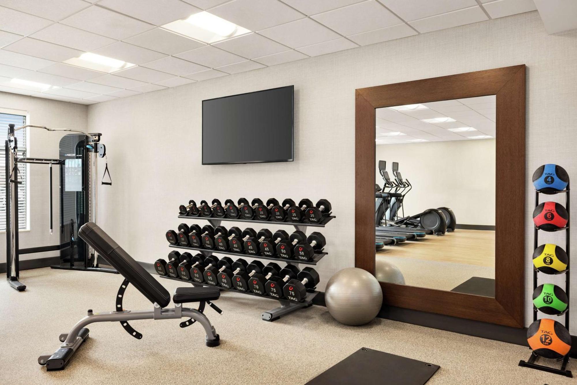 Homewood Suites By Hilton คาร์ไลล์ ภายนอก รูปภาพ